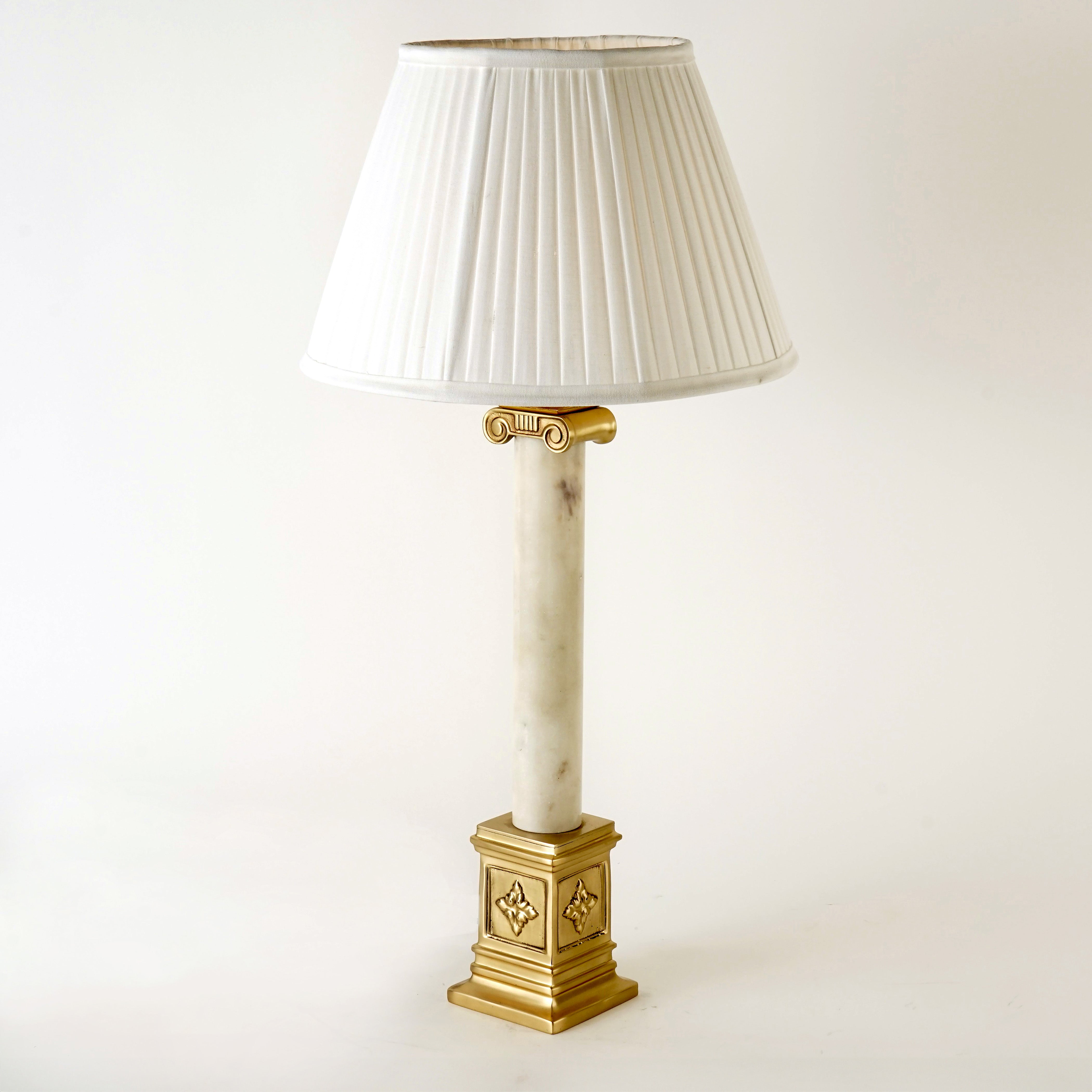 Olivia (Marble) Table Lamp - Hues & Havens