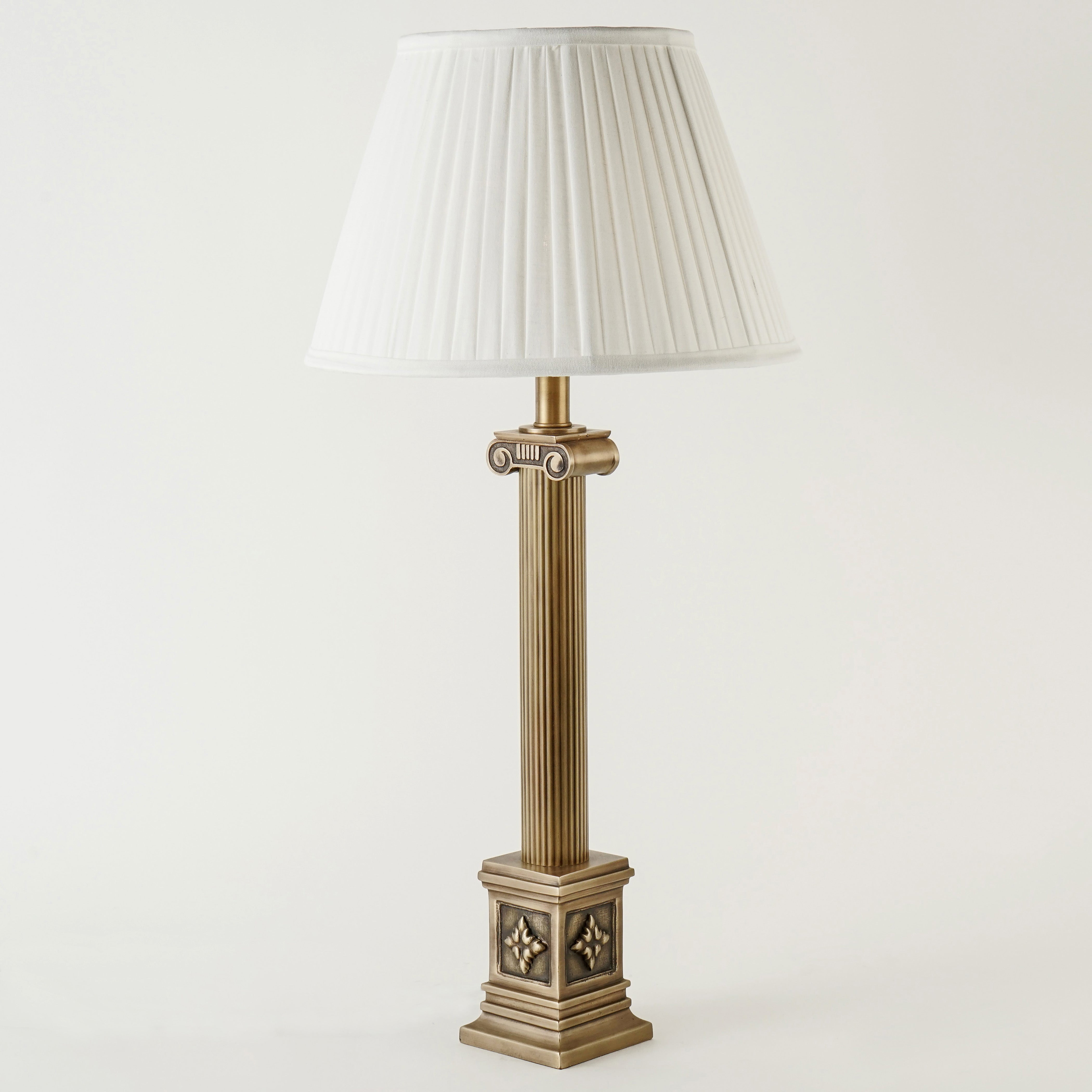 Olivia (Flute) Table Lamp - Hues & Havens