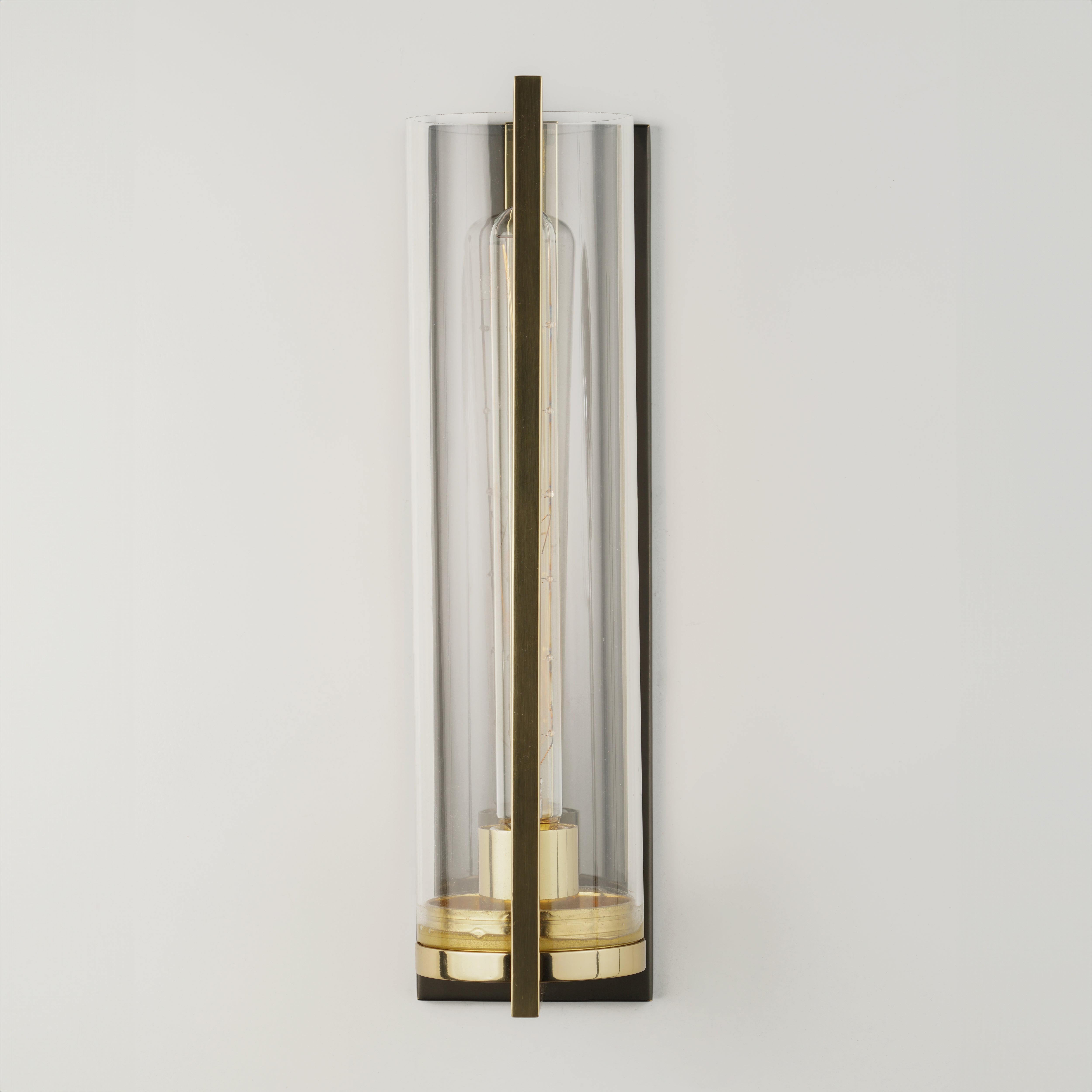 Marnus wall Sconce - Hues & Havens