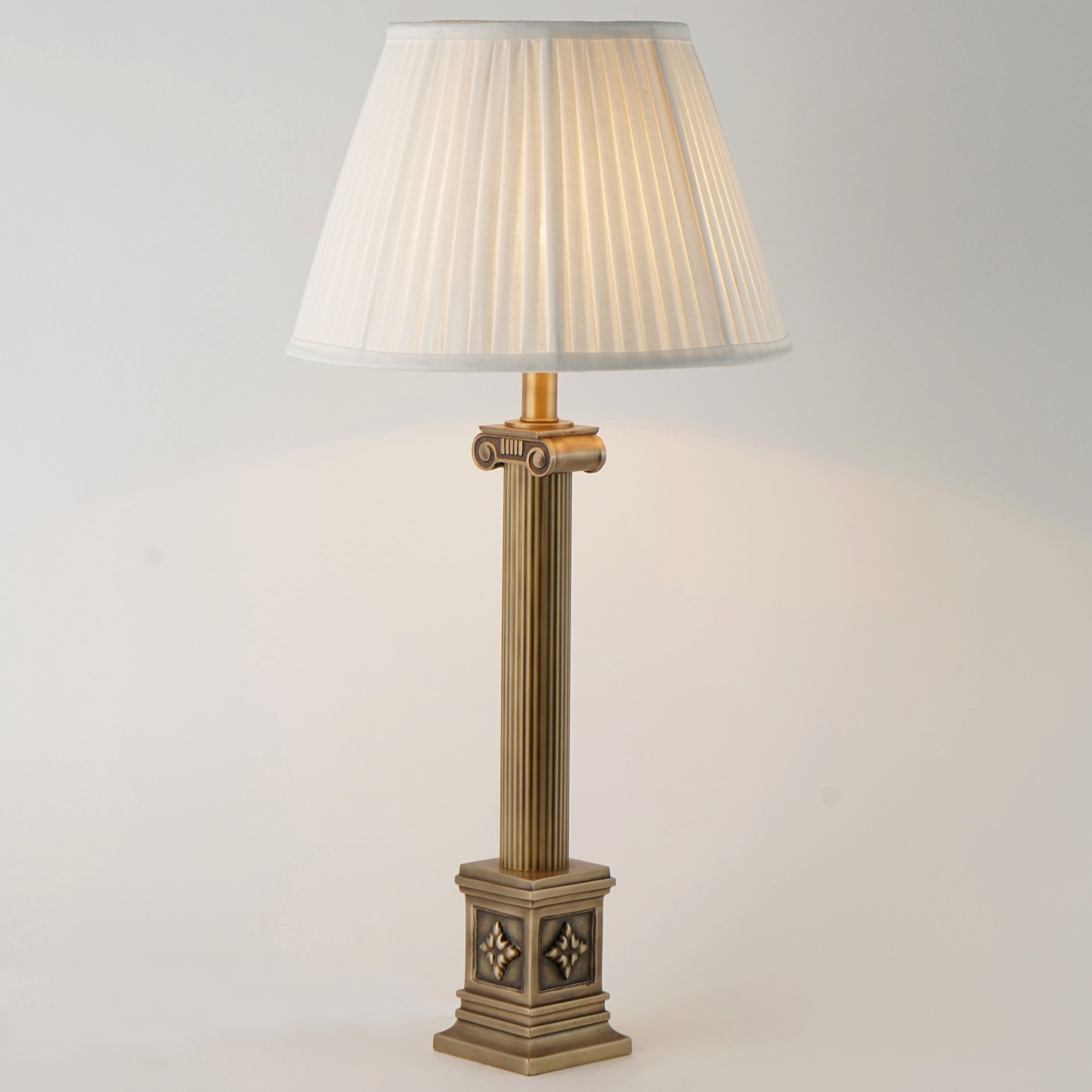 Olivia (Flute) Table Lamp - Hues & Havens