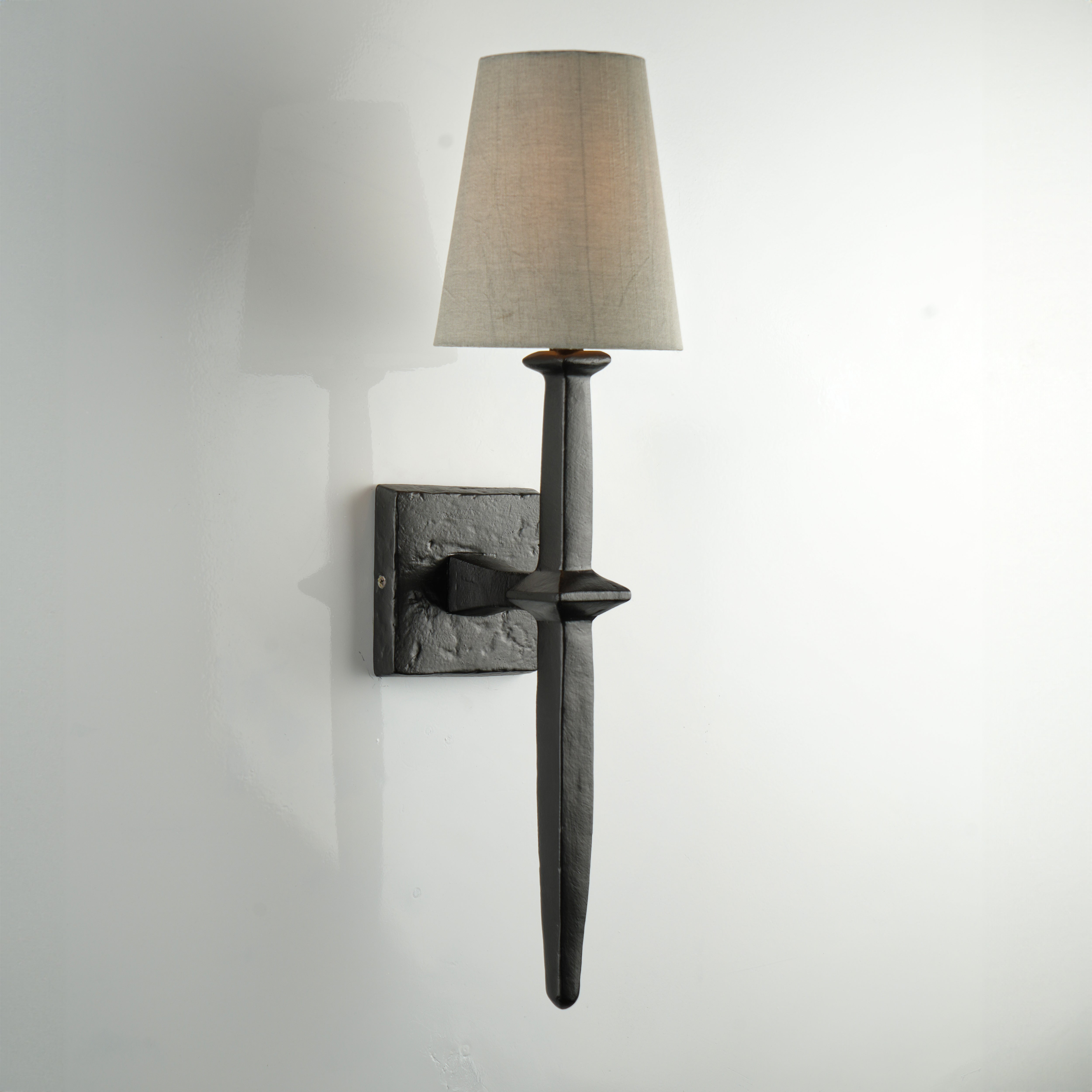 Alexander Wall Sconce (Bronze) - Hues & Havens