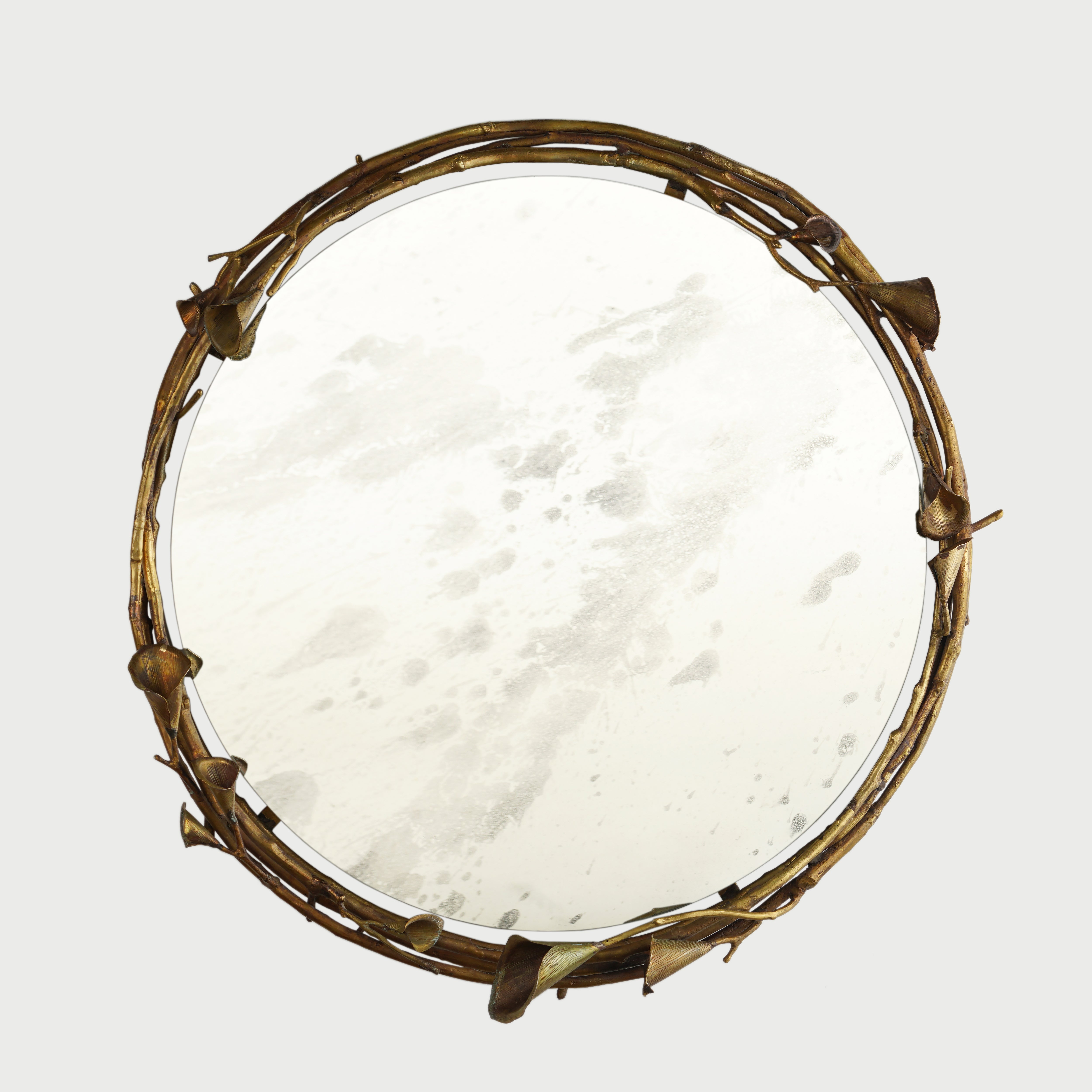 Reflekt Brass Mirror - Hues & Havens